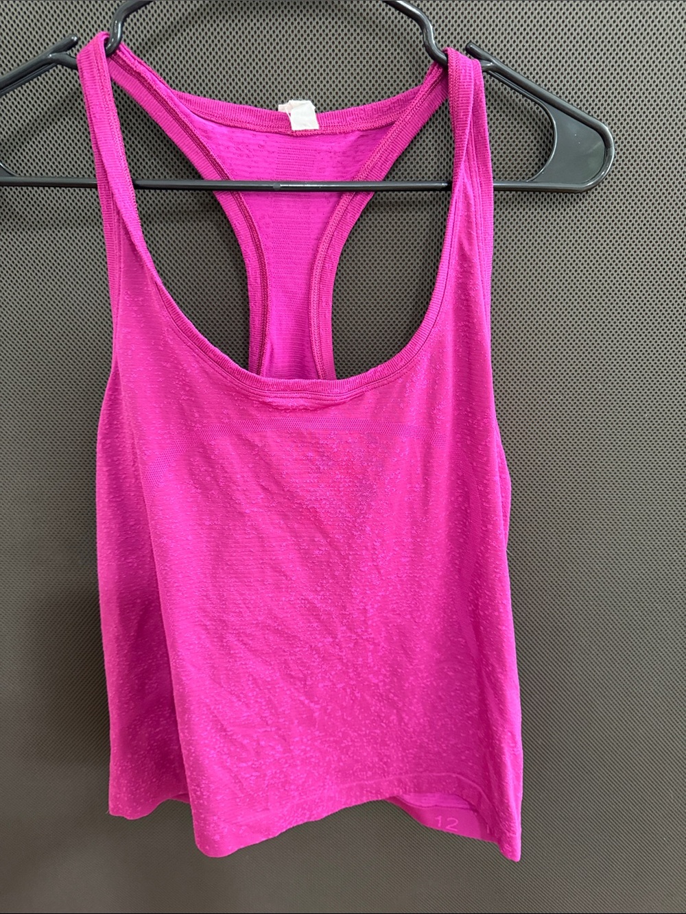 Lululemon razor tank size 12